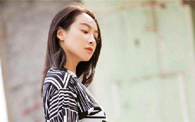 蓝朋友报到:宋茜清唱致敬白衣天使  元气女孩正能量满满