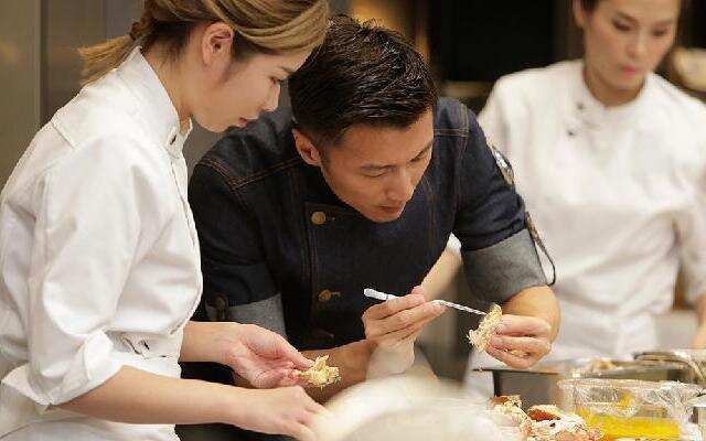 《十二道锋味》第12期:谢霆锋与王菲复合后首度吐露心声-综艺-中国蓝